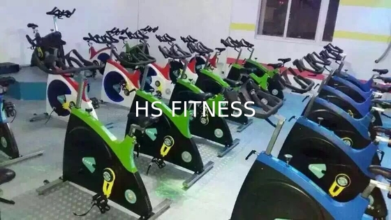 라이프 피트니스 상업적 회전 자전거 체육관 기계 전송 유형 수입된 벨트