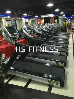 자동화된 상업적 체육관 러닝 머신 런닝 머신기 180KG 최대 부하 타입을 폴딩시키기